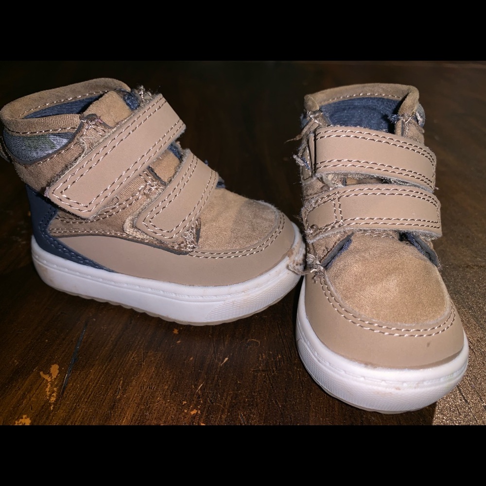 Size 2, baby boots!